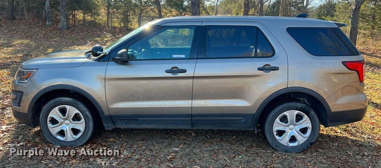 image for item JU9796 2017 Ford Explorer Police Interceptor  SUV