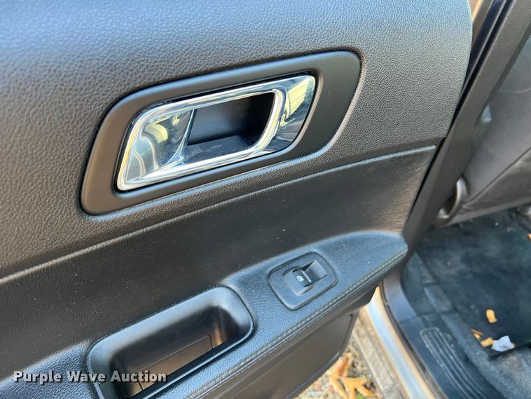 image for item JU9796 2017 Ford Explorer Police Interceptor  SUV