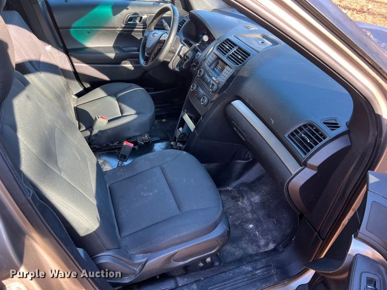 image for item JU9796 2017 Ford Explorer Police Interceptor  SUV