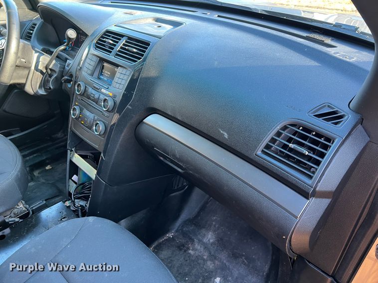 image for item JU9796 2017 Ford Explorer Police Interceptor  SUV