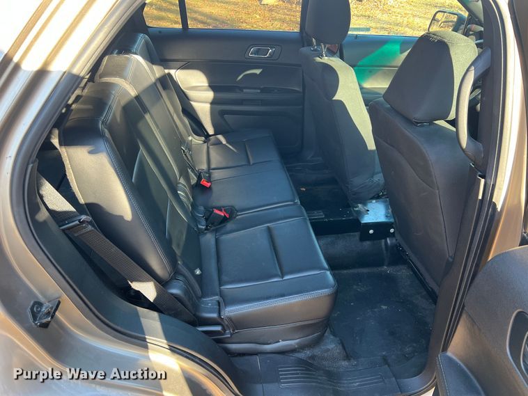 image for item JU9796 2017 Ford Explorer Police Interceptor  SUV