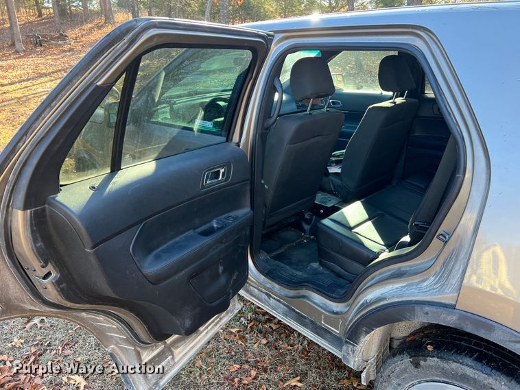 image for item JU9797 2017 Ford Explorer Police Interceptor  SUV