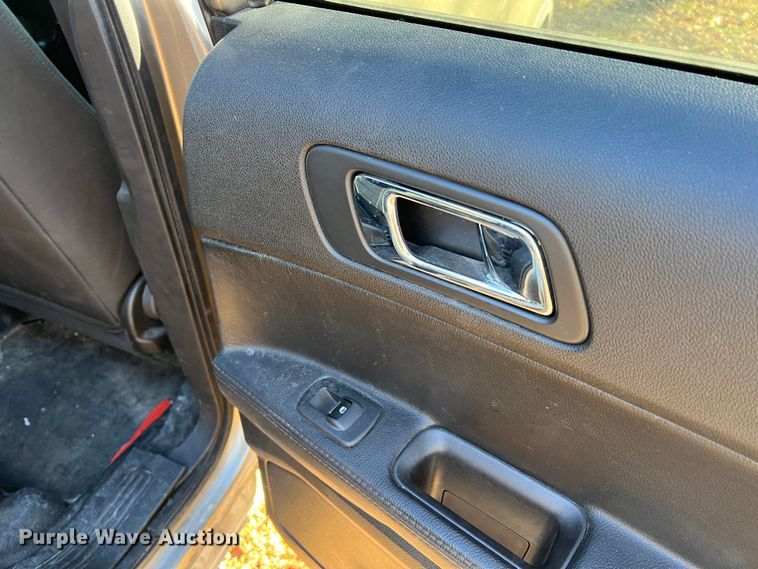 image for item JU9797 2017 Ford Explorer Police Interceptor  SUV