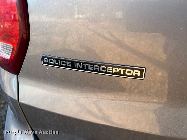image for item JU9797 2017 Ford Explorer Police Interceptor  SUV