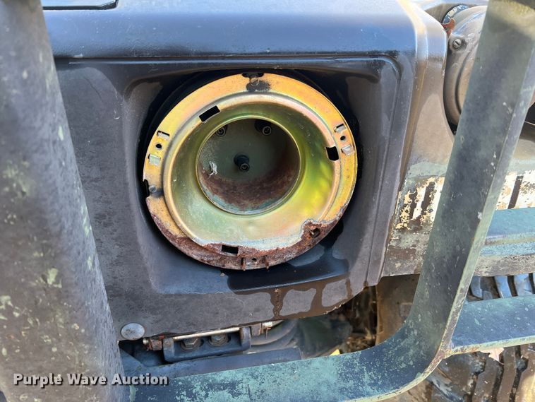 image for item JU9798 Am General M998 HMMWV  SUV