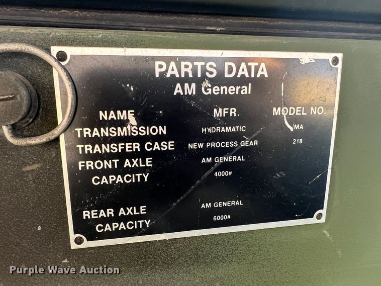 image for item JU9798 Am General M998 HMMWV  SUV