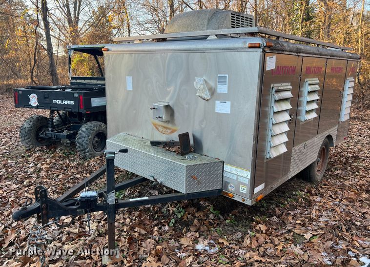 image for item JU9799 2014 Jackson Creek SST4  K-9 trailer