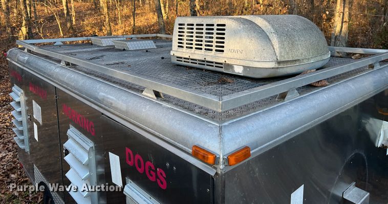 image for item JU9799 2014 Jackson Creek SST4  K-9 trailer