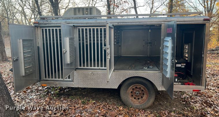 image for item JU9799 2014 Jackson Creek SST4  K-9 trailer