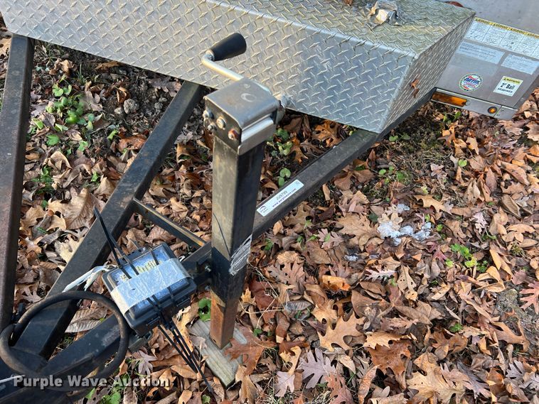 image for item JU9799 2014 Jackson Creek SST4  K-9 trailer