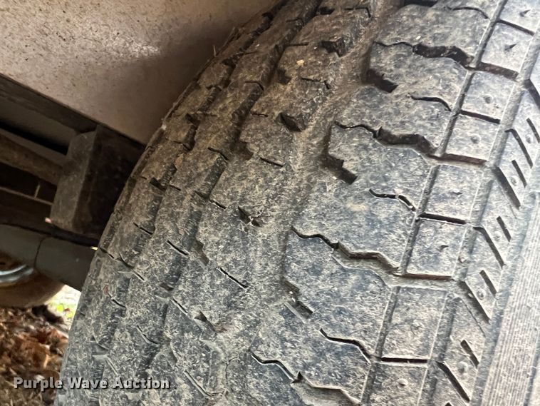 image for item JU9799 2014 Jackson Creek SST4  K-9 trailer