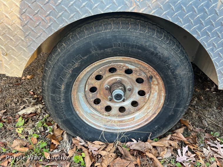 image for item JU9799 2014 Jackson Creek SST4  K-9 trailer