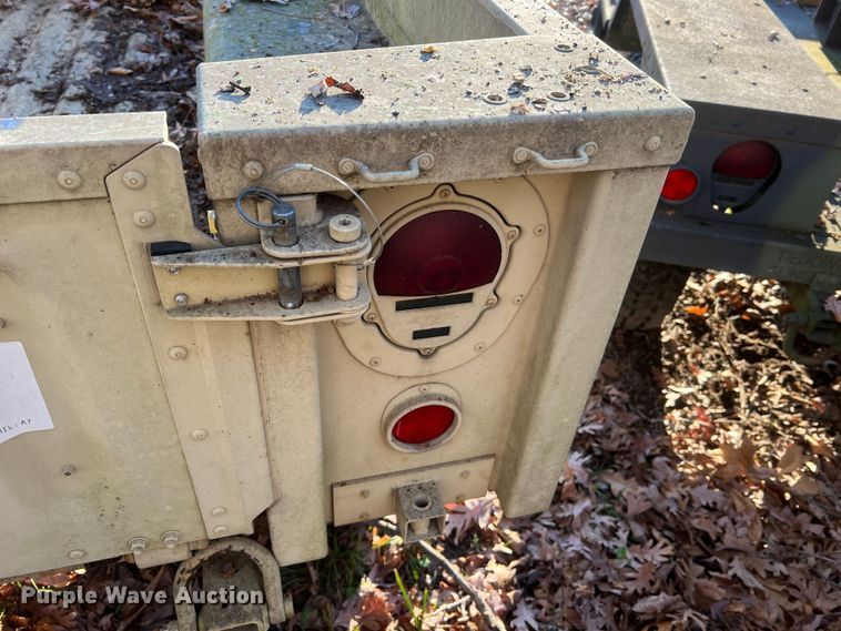 image for item JU9802 US Army M1101  utility trailer