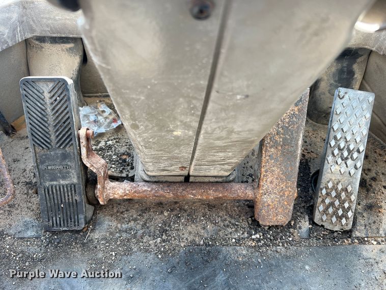 image for item JU9805 2008 Case 521D  wheel loader