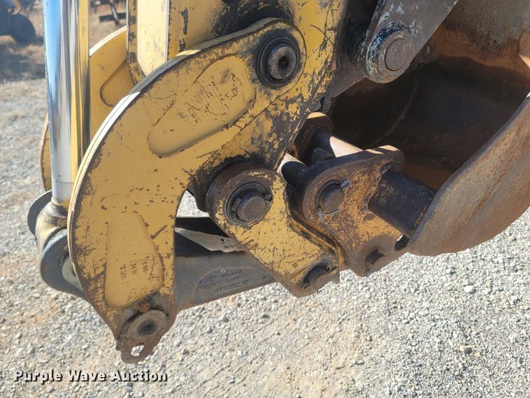 image for item JU9806 2002 John Deere 310SG  backhoe