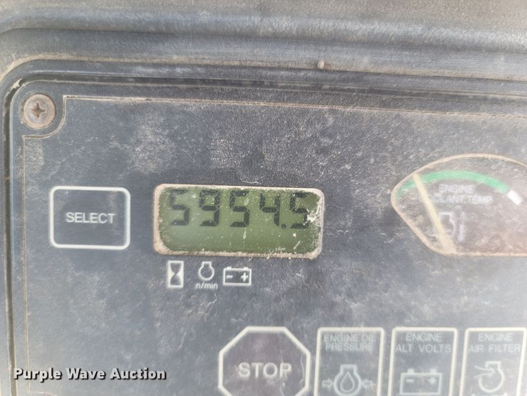 image for item JU9806 2002 John Deere 310SG  backhoe