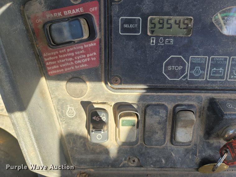 image for item JU9806 2002 John Deere 310SG  backhoe