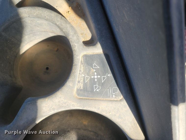 image for item JU9806 2002 John Deere 310SG  backhoe