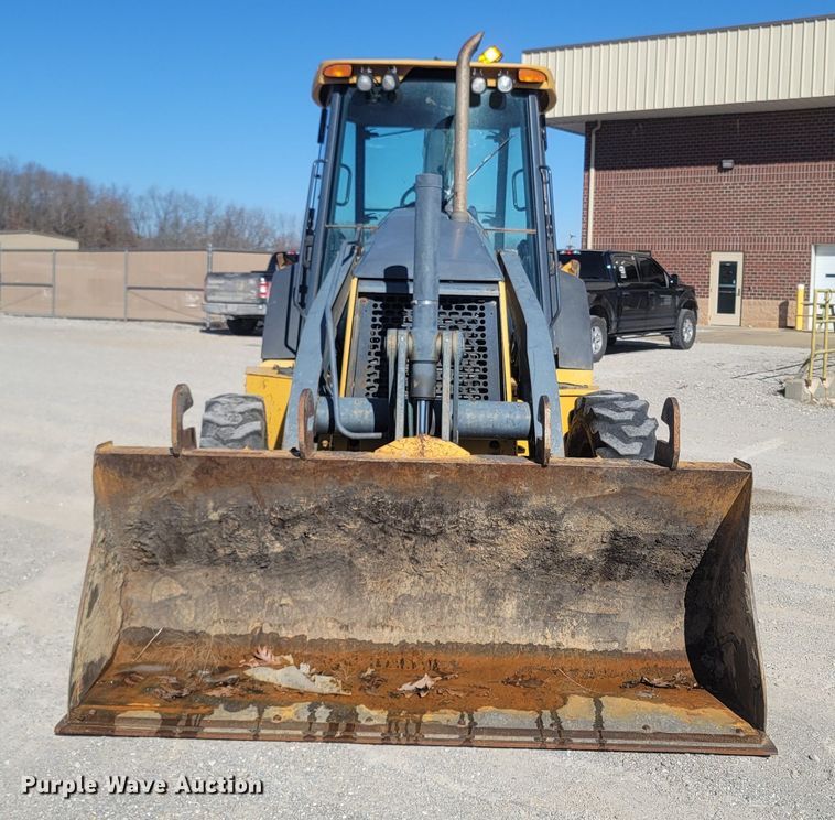 image for item JU9807 2008 John Deere 310SJ  backhoe