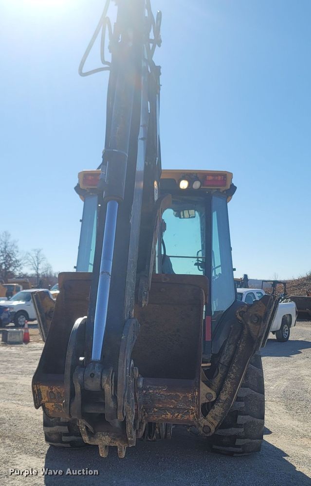 image for item JU9807 2008 John Deere 310SJ  backhoe