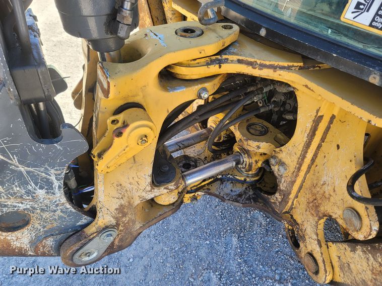 image for item JU9807 2008 John Deere 310SJ  backhoe