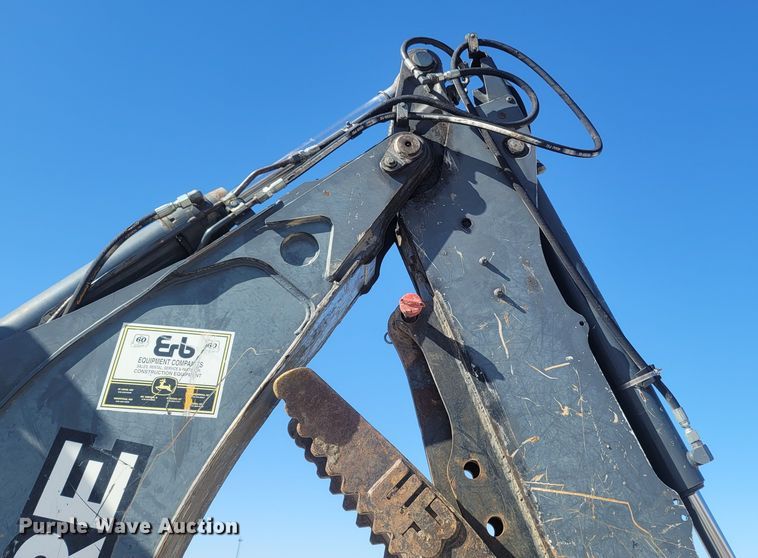 image for item JU9807 2008 John Deere 310SJ  backhoe