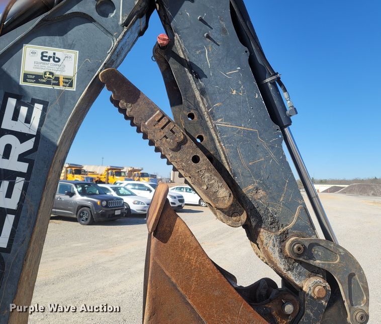 image for item JU9807 2008 John Deere 310SJ  backhoe