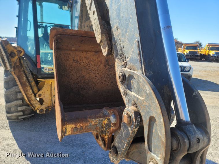 image for item JU9807 2008 John Deere 310SJ  backhoe