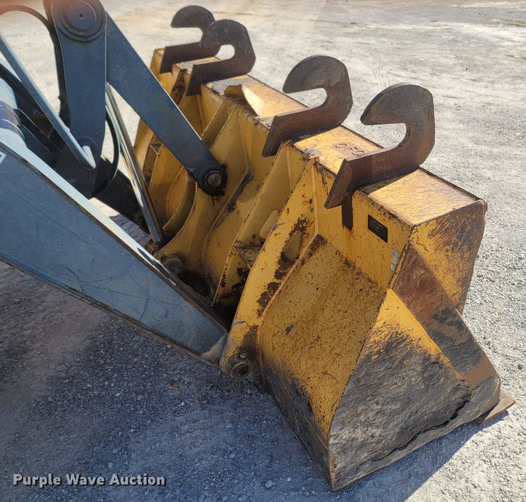 image for item JU9807 2008 John Deere 310SJ  backhoe