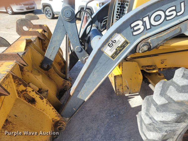 image for item JU9807 2008 John Deere 310SJ  backhoe