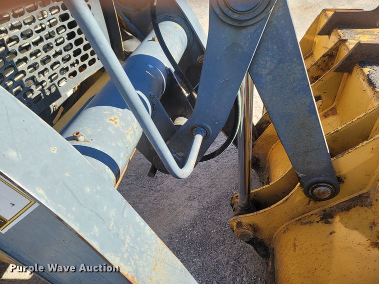 image for item JU9807 2008 John Deere 310SJ  backhoe