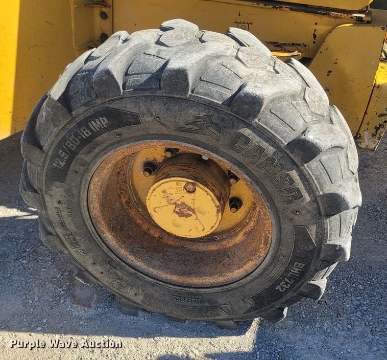 image for item JU9807 2008 John Deere 310SJ  backhoe