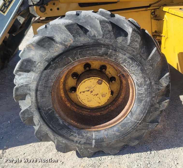 image for item JU9807 2008 John Deere 310SJ  backhoe