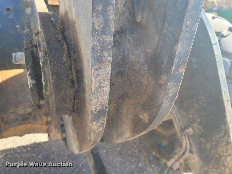 image for item JU9808 2007 John Deere 444J  wheel loader