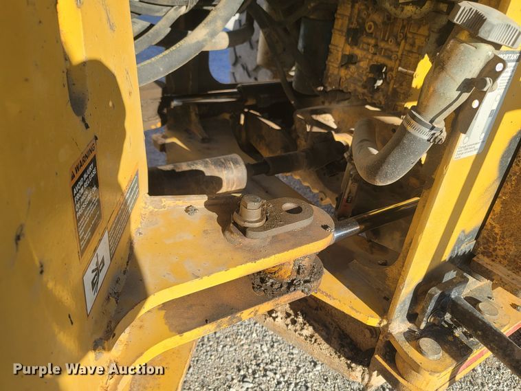 image for item JU9808 2007 John Deere 444J  wheel loader