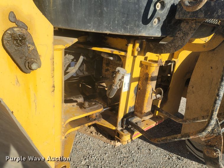 image for item JU9808 2007 John Deere 444J  wheel loader