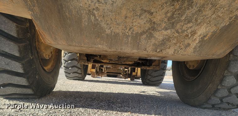 image for item JU9808 2007 John Deere 444J  wheel loader