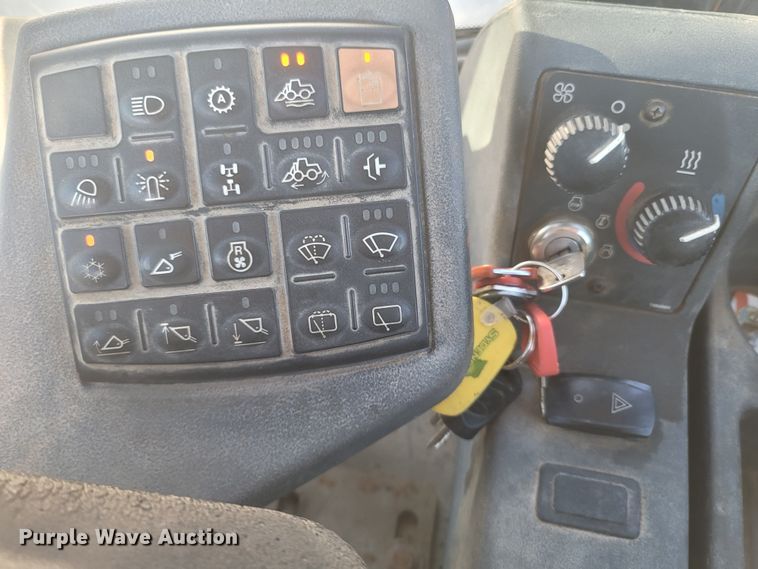 image for item JU9808 2007 John Deere 444J  wheel loader