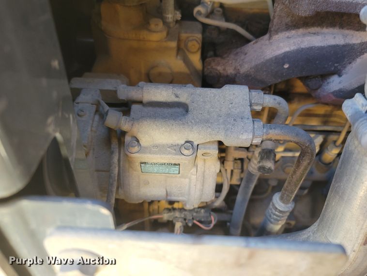 image for item JU9808 2007 John Deere 444J  wheel loader