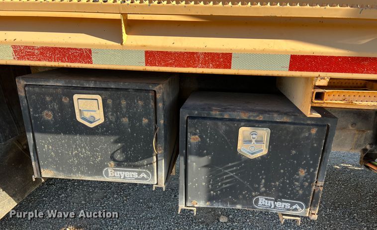 image for item JU9823 2006 International 7400  dump truck