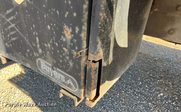 image for item JU9823 2006 International 7400  dump truck