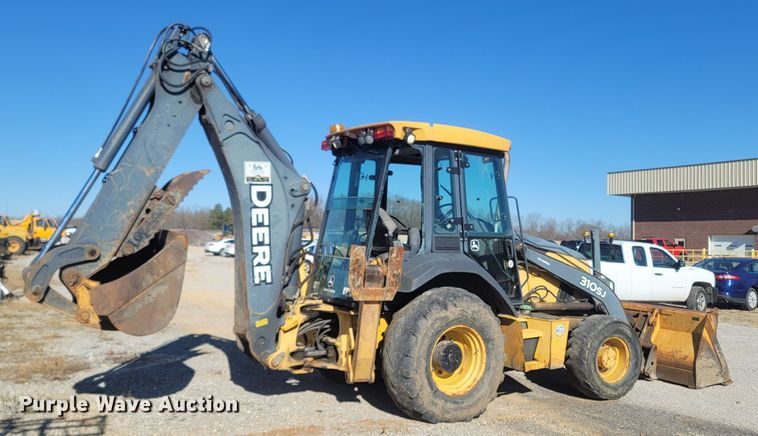 image for item JU9828 2008 John Deere 310SJ  backhoe
