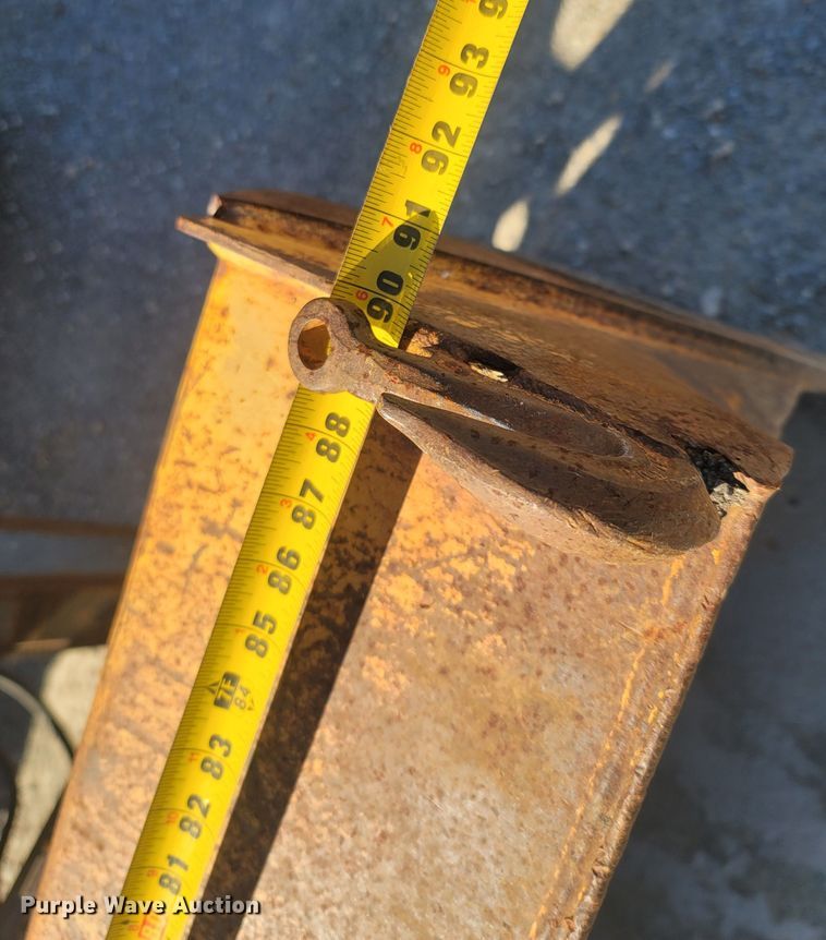 image for item JU9828 2008 John Deere 310SJ  backhoe