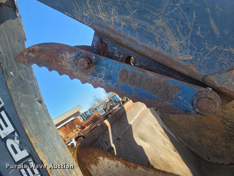 image for item JU9828 2008 John Deere 310SJ  backhoe