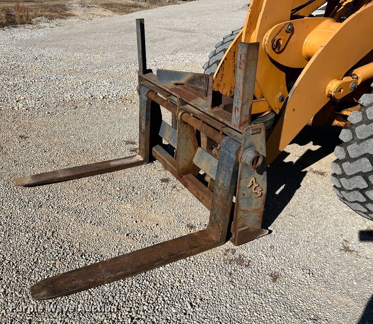 image for item JU9830 2007 Case 521D  wheel loader