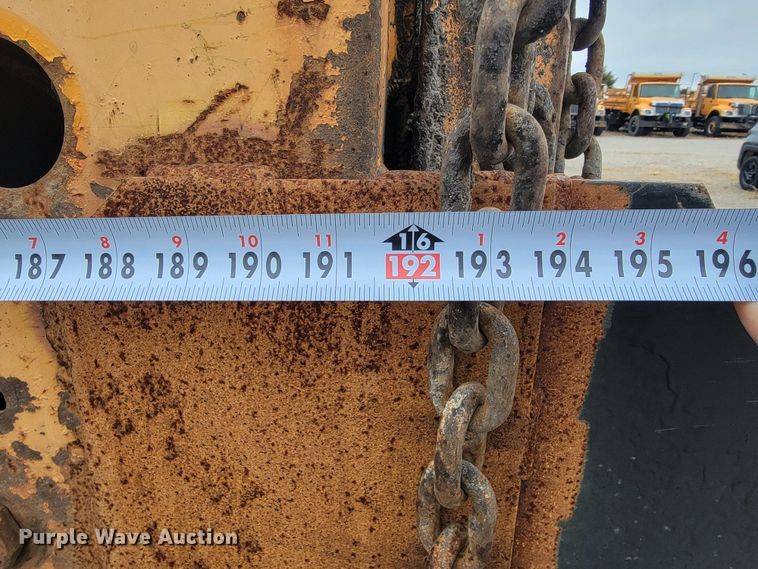 image for item JU9831 2007 International 7400  dump truck