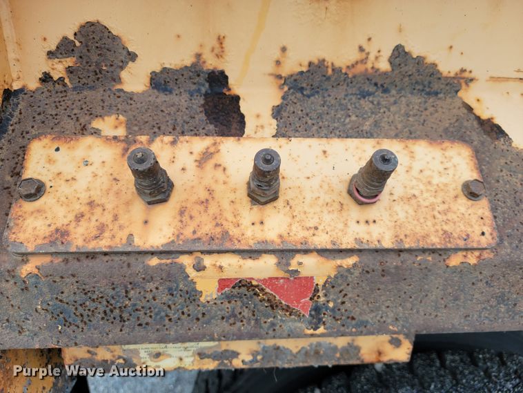 image for item JU9831 2007 International 7400  dump truck