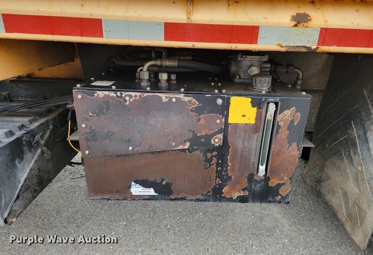 image for item JU9831 2007 International 7400  dump truck