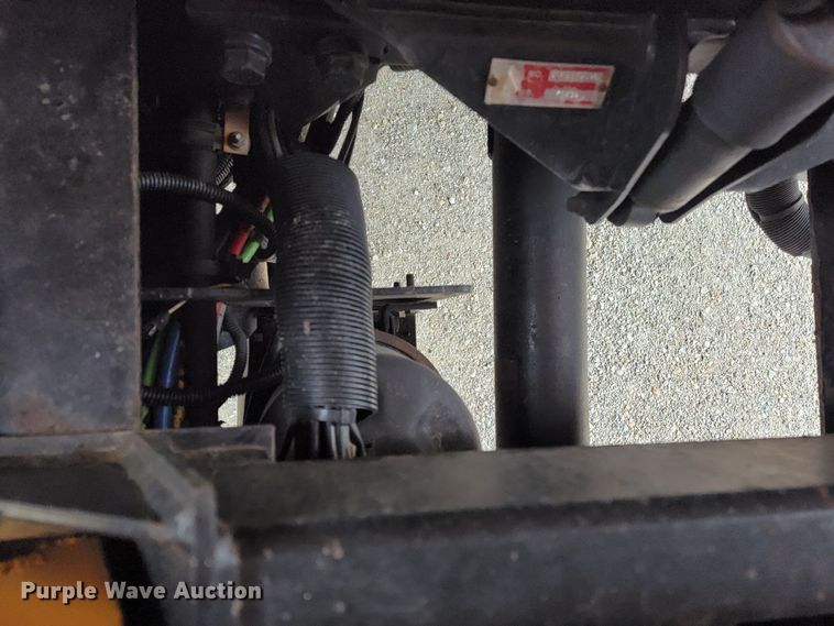 image for item JU9831 2007 International 7400  dump truck