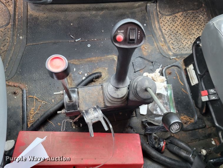 image for item JU9831 2007 International 7400  dump truck